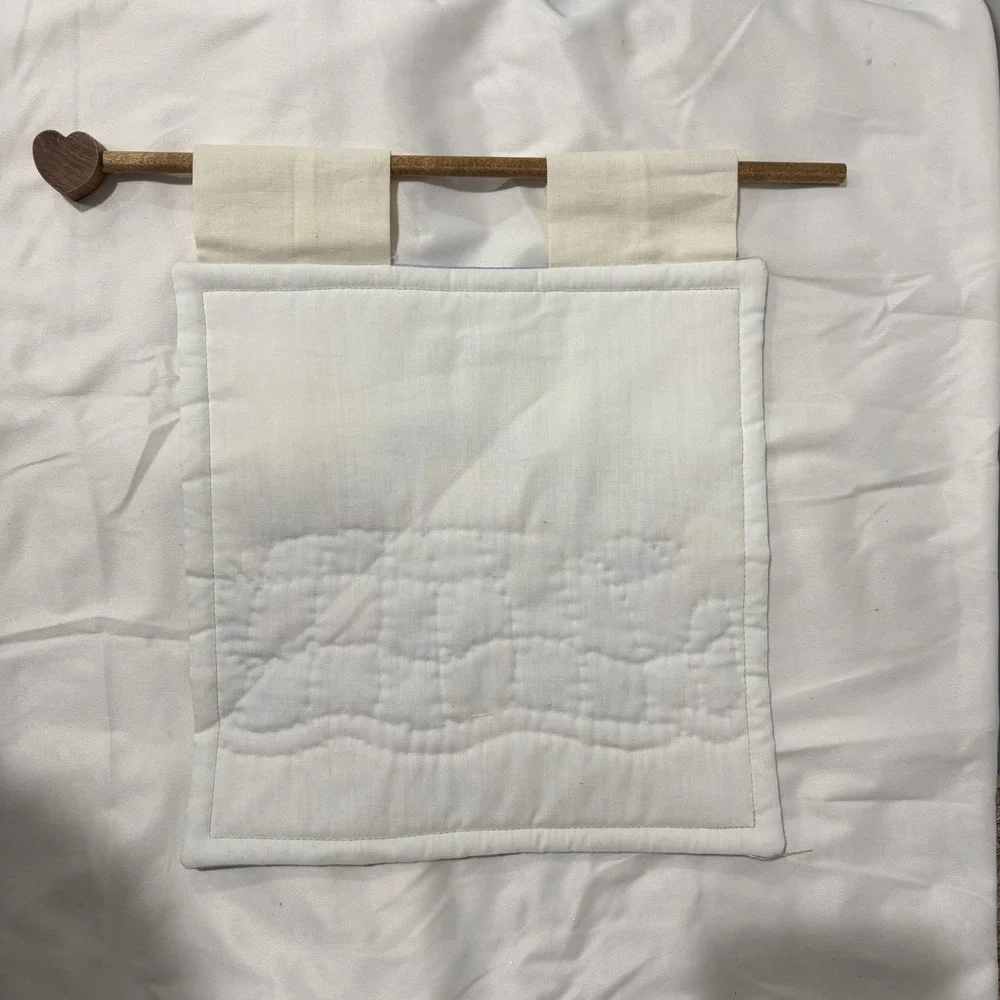quilts are so comforting‎ Wall Hanging Rod Bears Bunnies Grandma Cottage Core